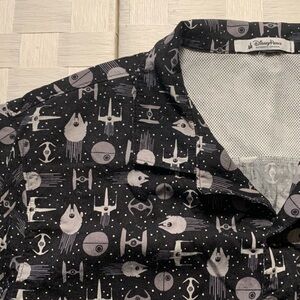 Men’s Walt Disney Parks Resort Star Wars Button-Up